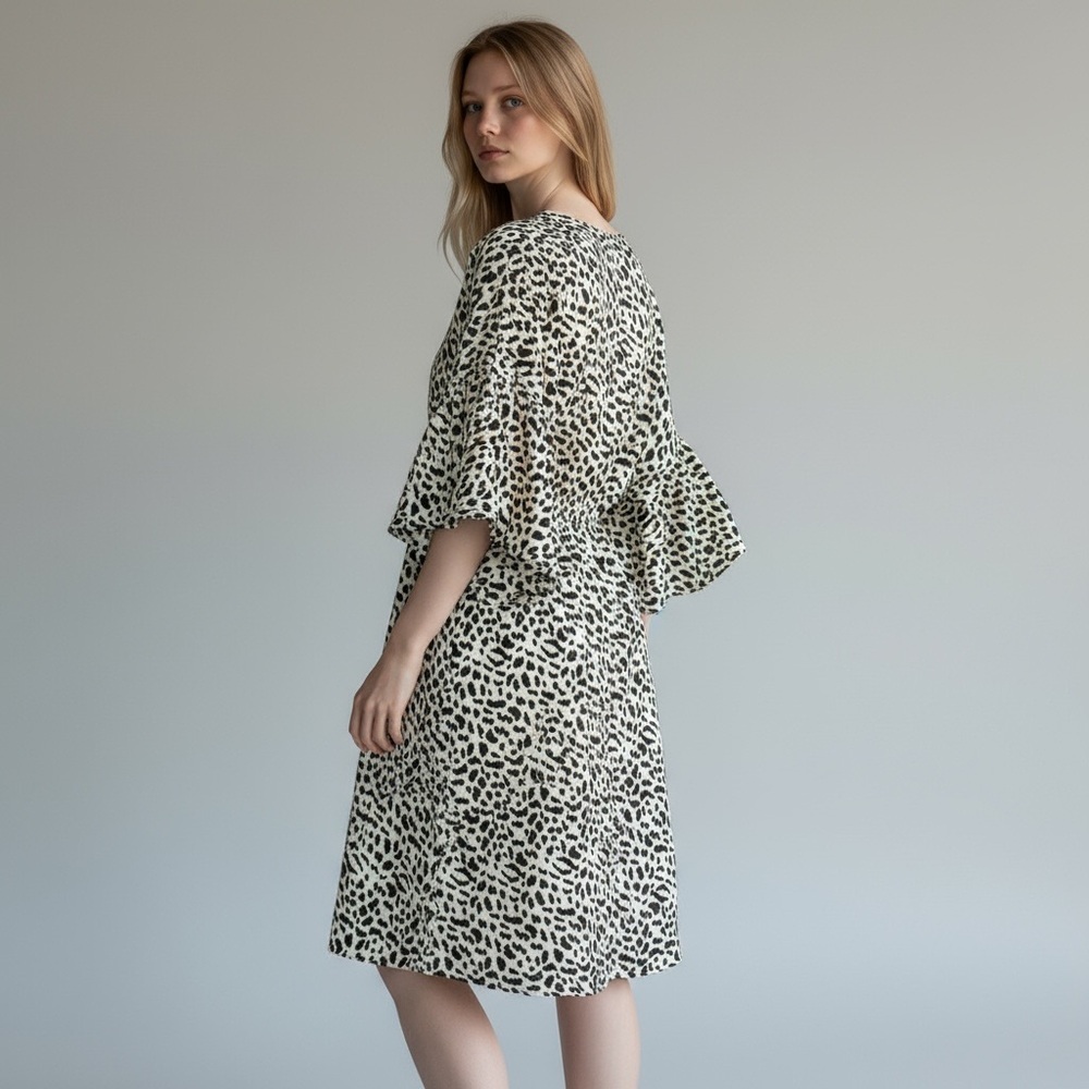 Umgee Animal Print Print V-Neck Tiered Ruffle Sleeve Midi Dress Women’s Large - Picture 13 of 13